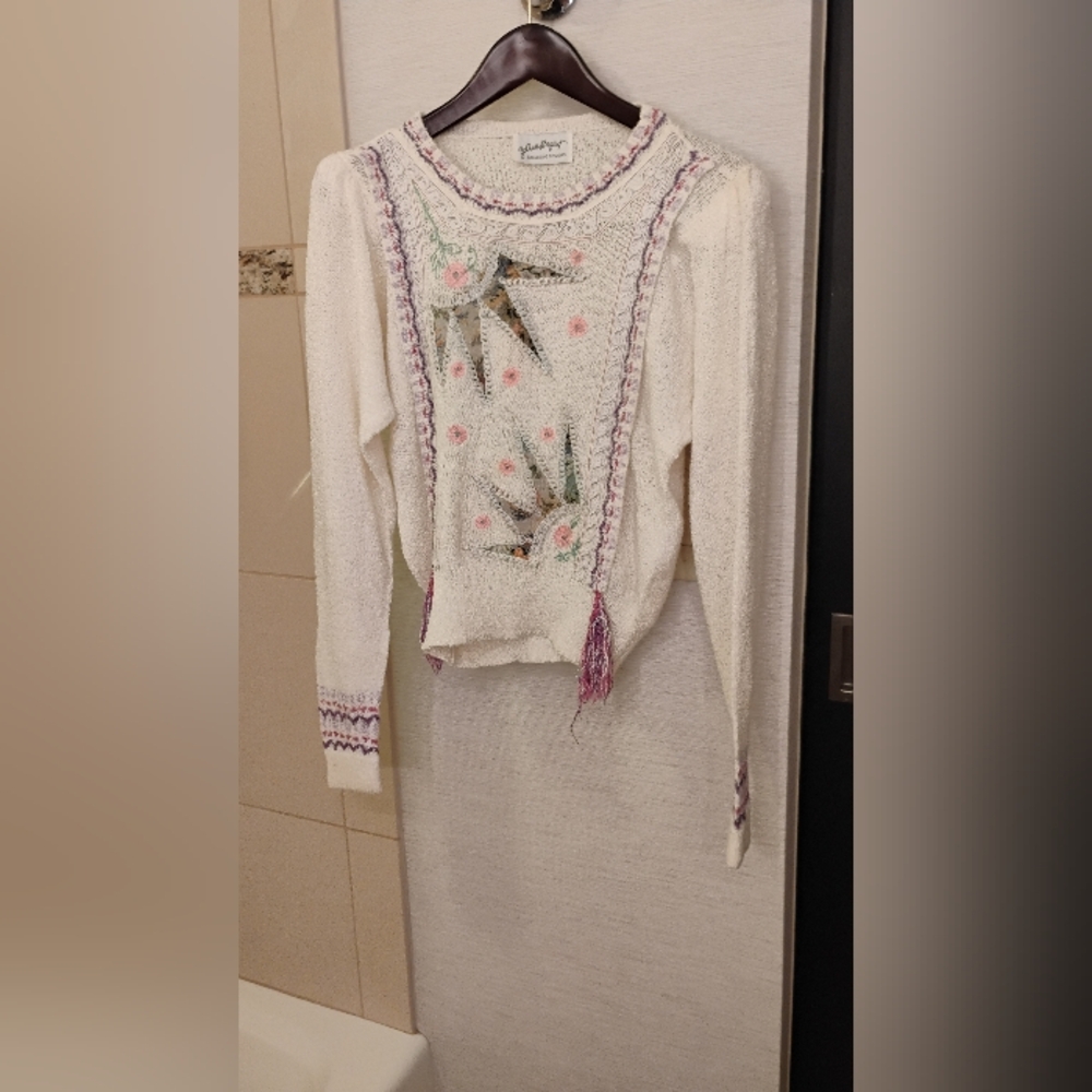 Vintage 1980s Grandmacore Tassel Accent Knit Sweater Top